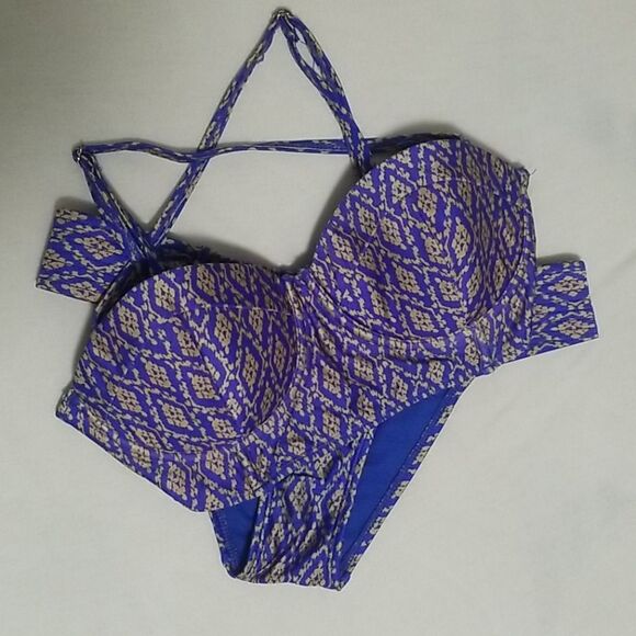 👙 2 Chillies Bikini 👙 - Picture 3 of 11